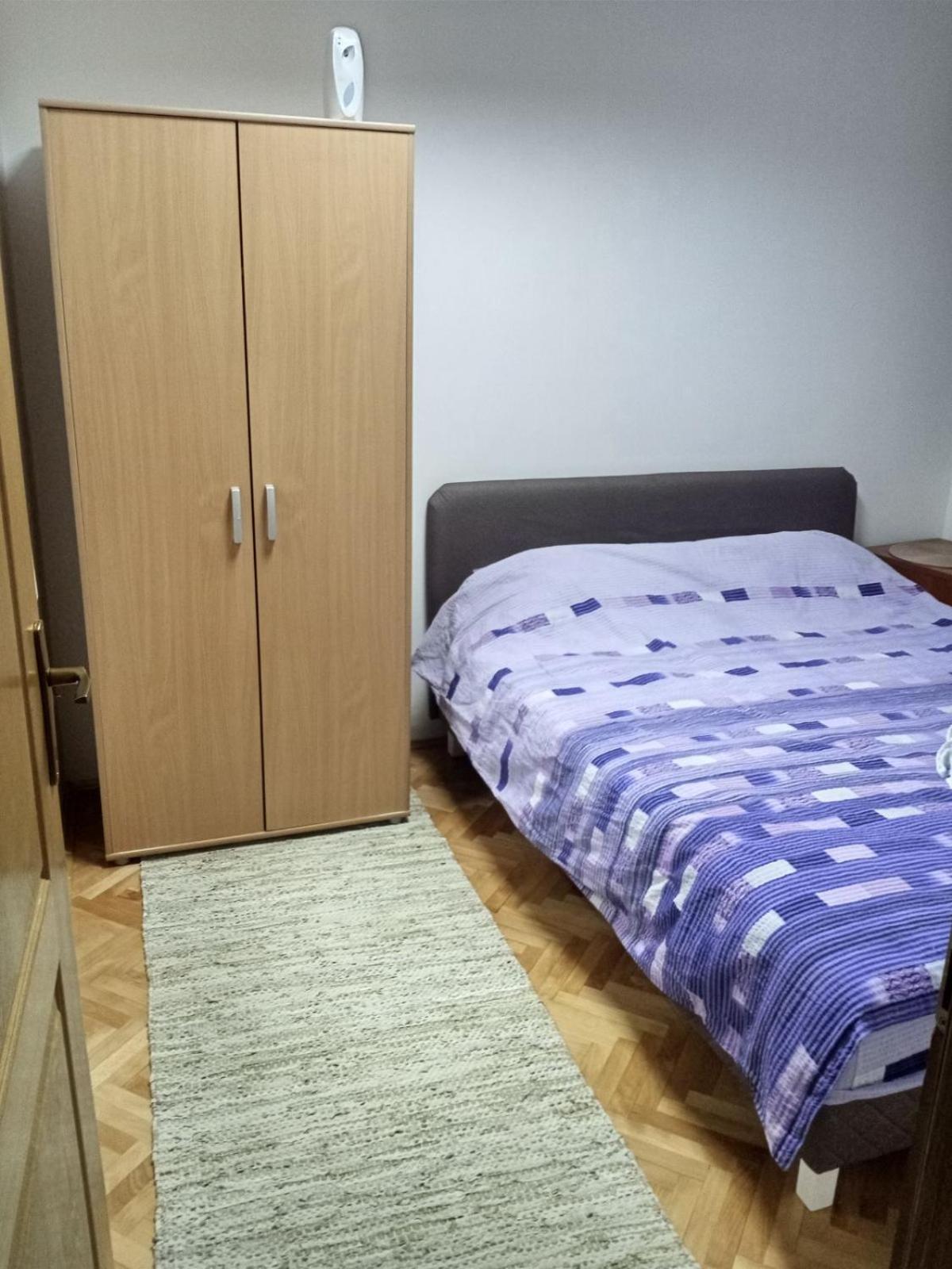 Mladenovic Center, Free Parking&wifi Apartment *
